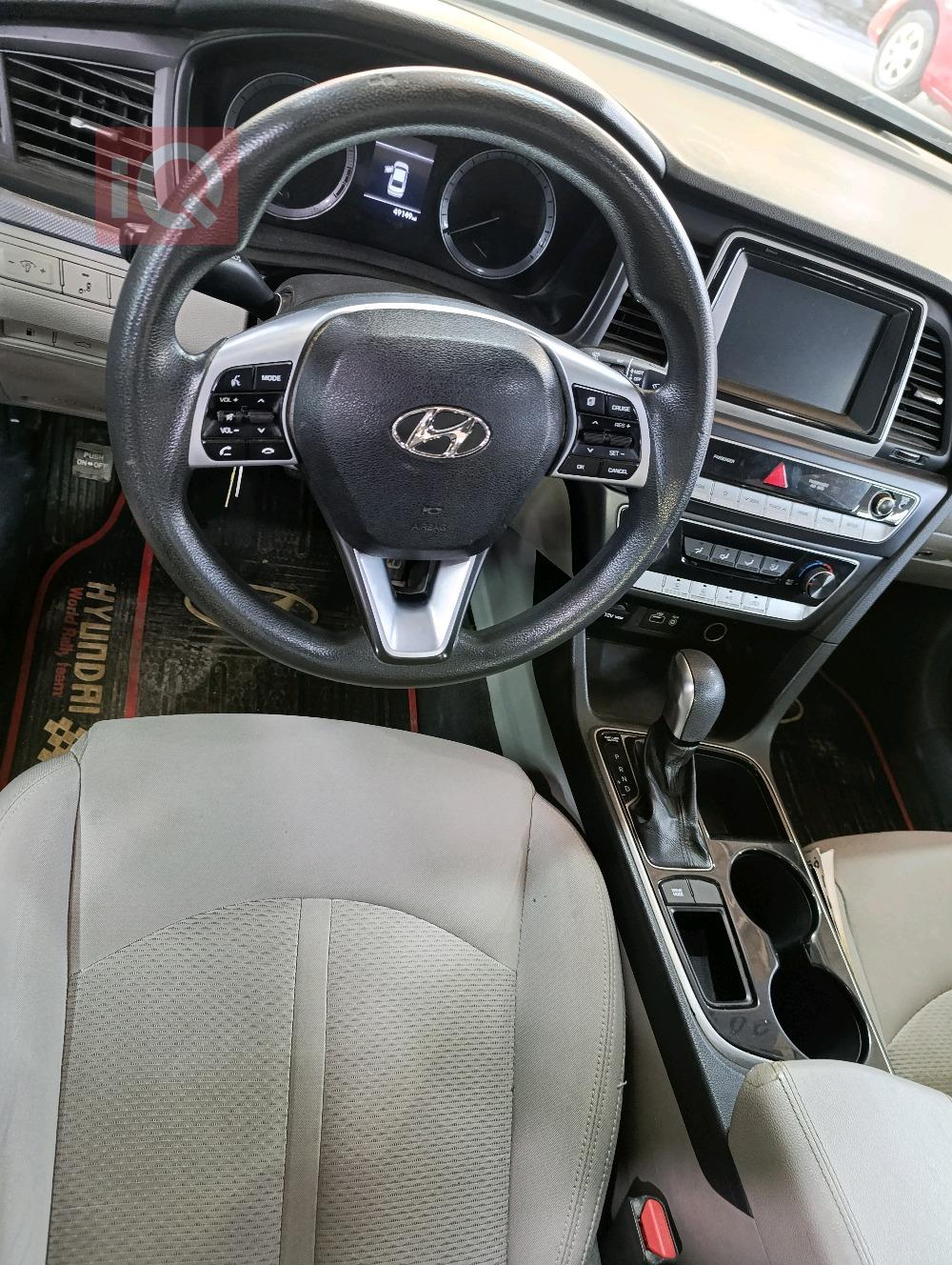هیوندای سۆناتا